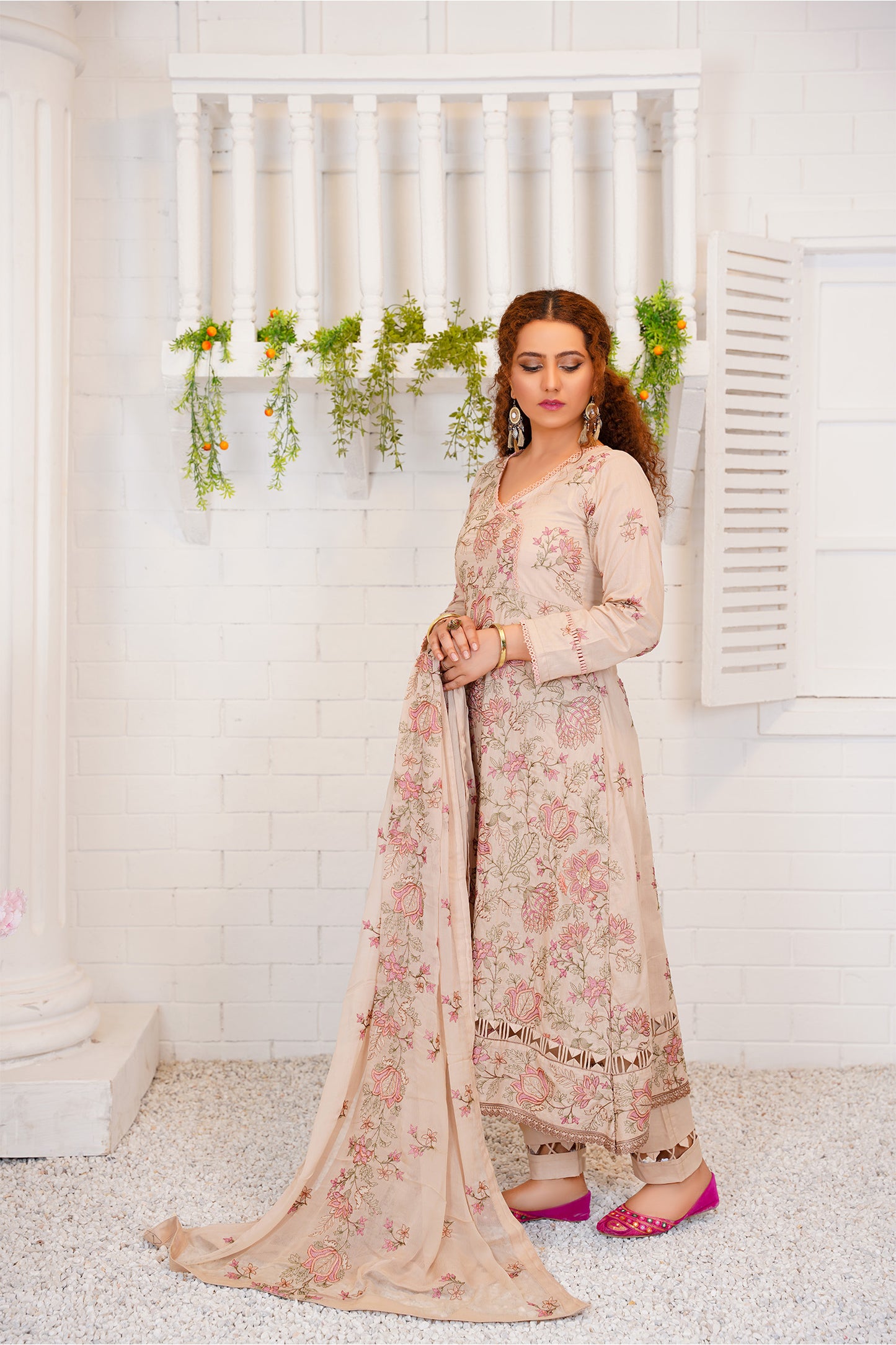Amber – Embroidered Lawn 3 Piece