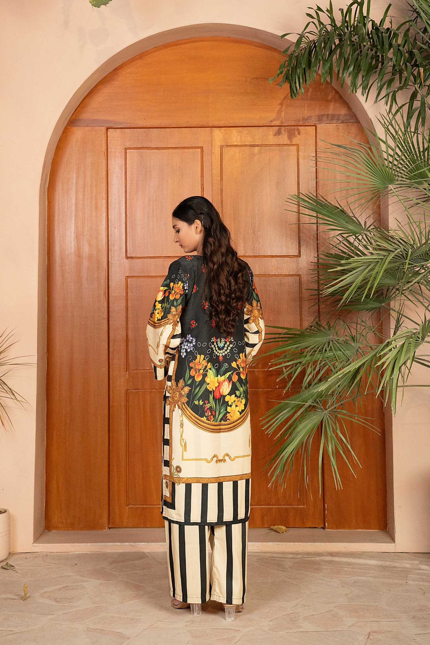 Mehrnaz – Khaddar 2-Piece