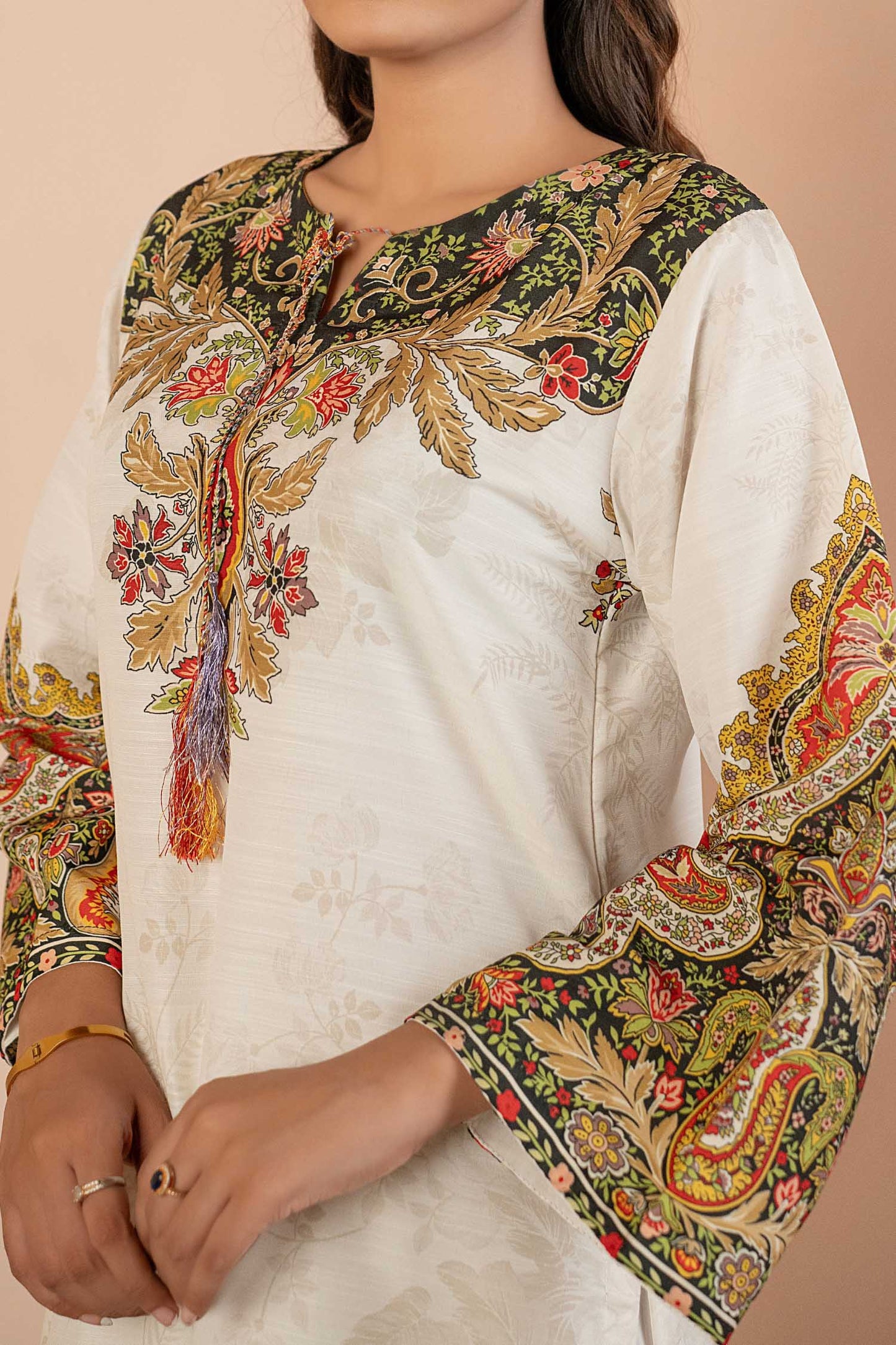 Grace – Printed Khaddar Suit