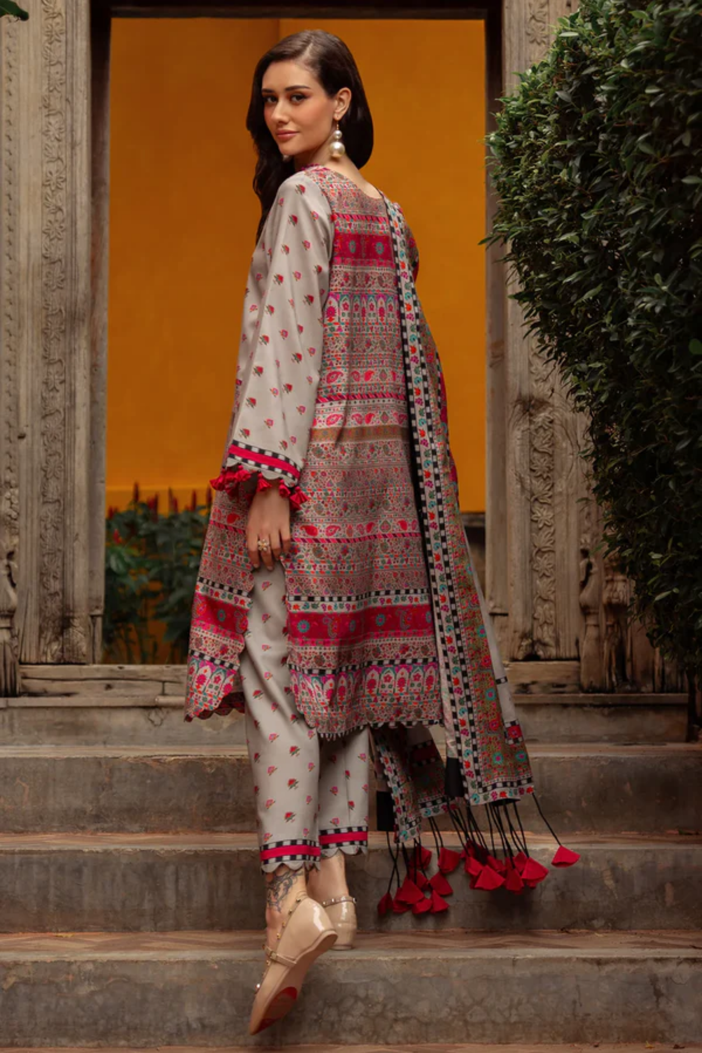 Nayab – Luxe Khaddar 3 - Piece