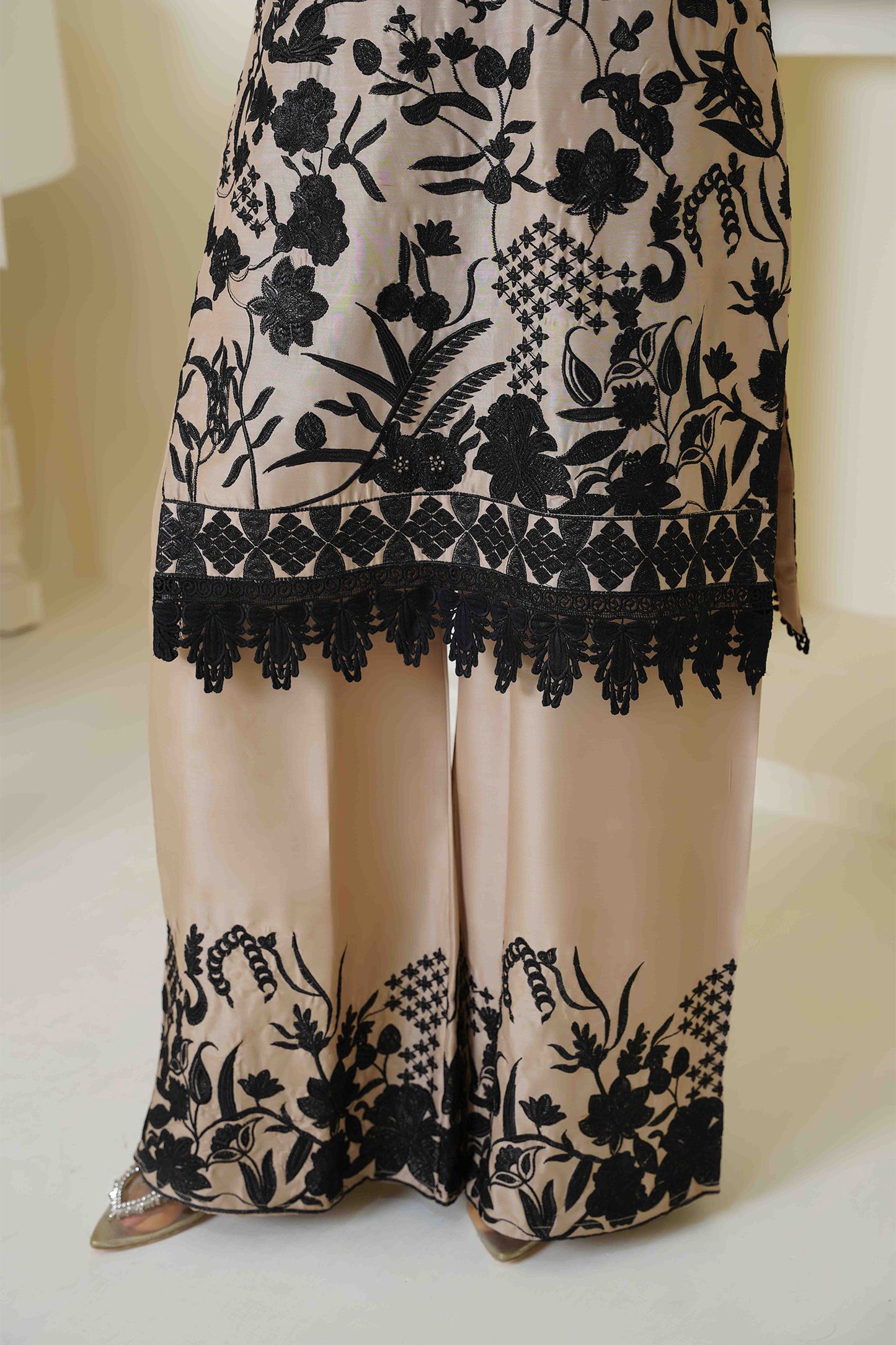 Zareen – 3‑Piece Luxe Ensemble