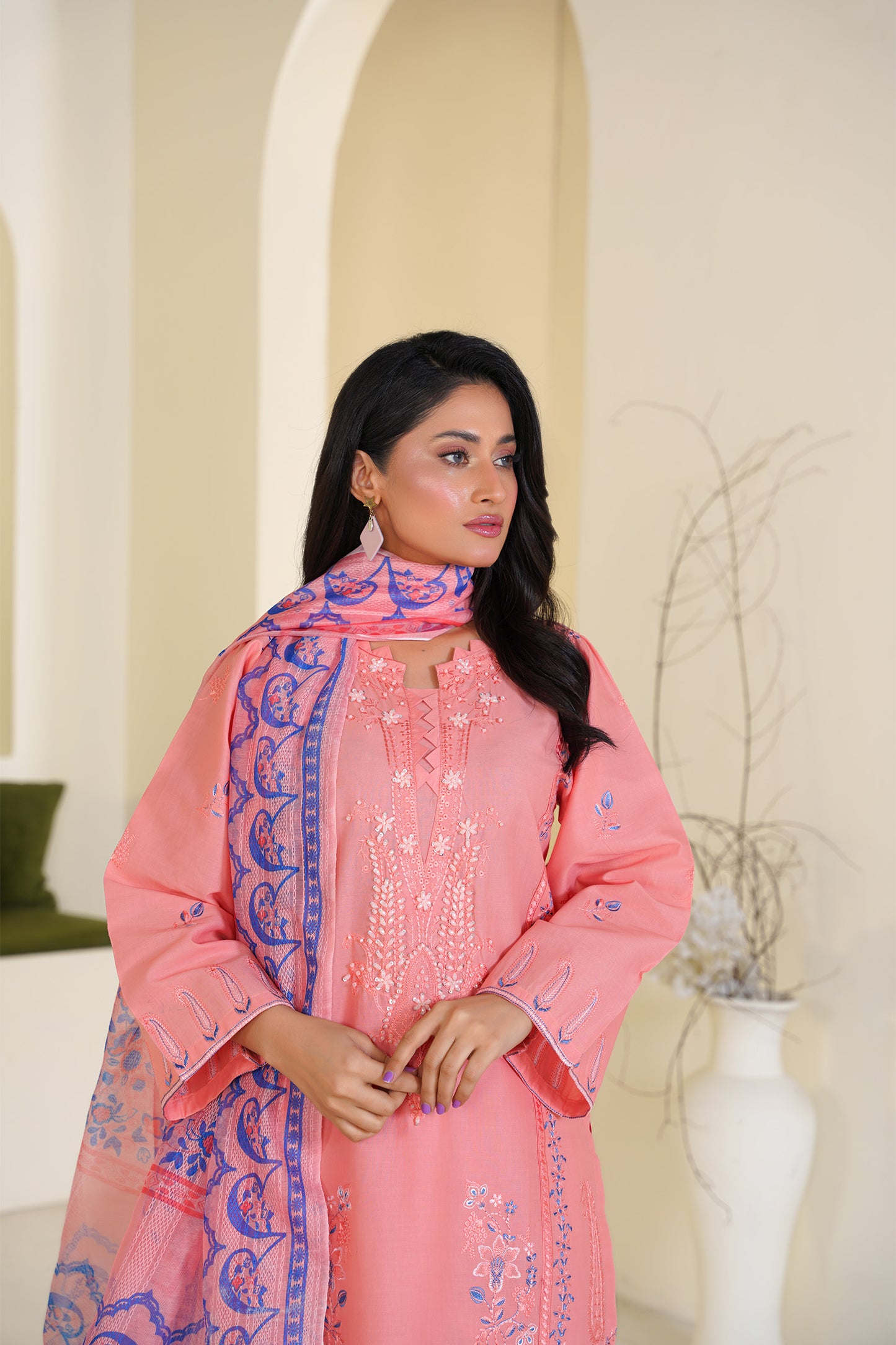 Arwá – 3‑Piece Peach Elegance