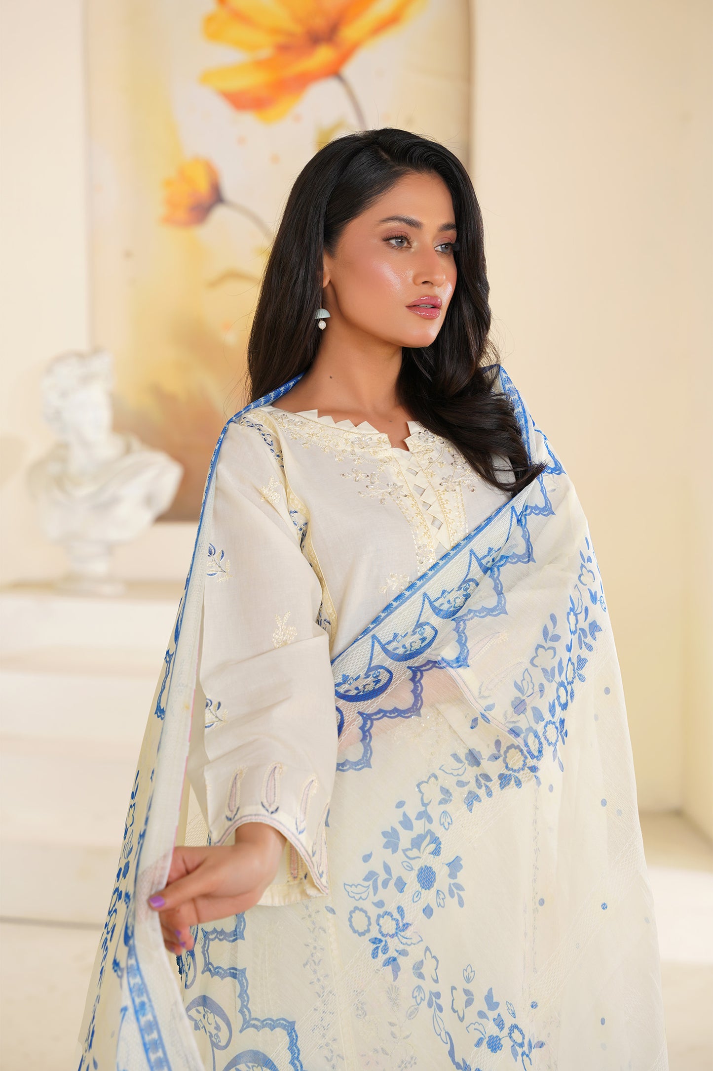 Layaan – 3‑Piece Serene Bloom