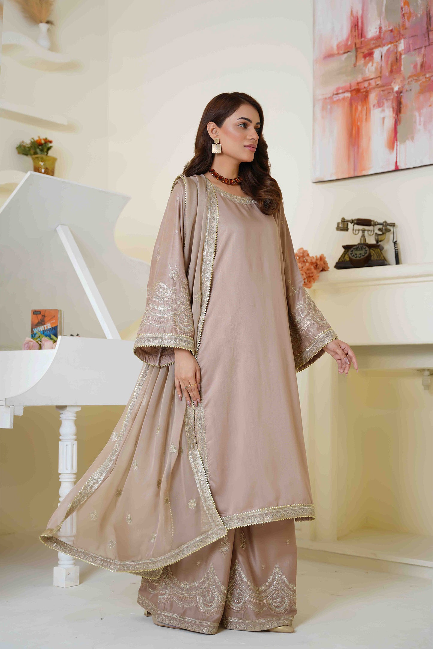 Mahveen 3Pc – Timeless Elegance