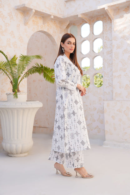 Aira White – Printed Lawn 2 Piece