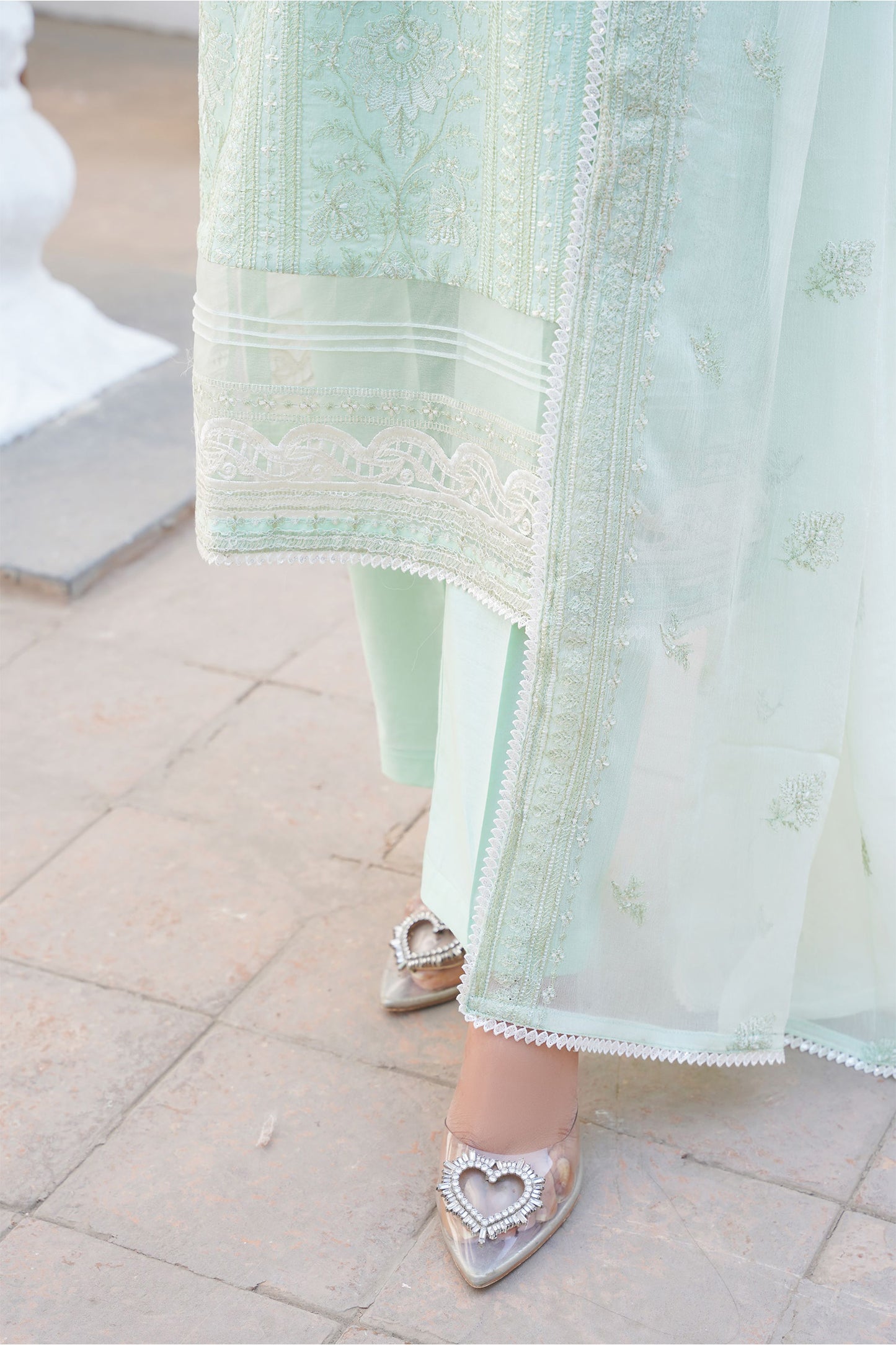 Mint Whisper – Embroidered Lawn 3 Piece