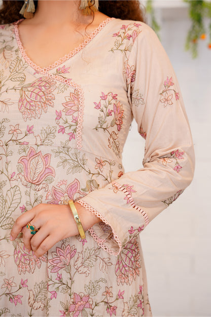 Amber – Embroidered Lawn 3 Piece