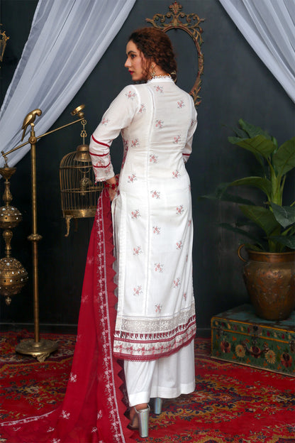 Crimson – Embroidered Lawn 3 Piece